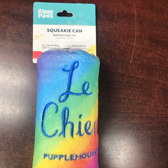 Zippy paws squeakie can dog toy - Picture 3 of 3